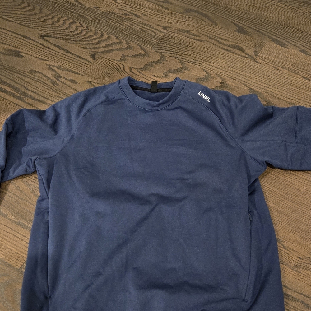 UNRL Men's Blue Sweatshirt